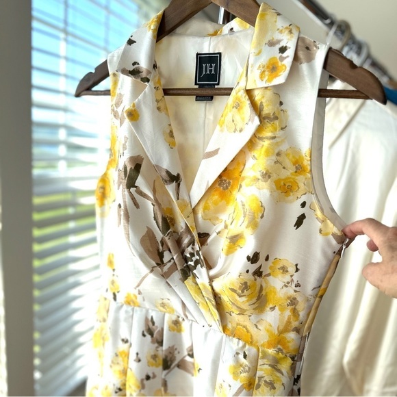 JH fit & flare dress, sleeveless, v-neck, midi length, floral watercolour print - Picture 1 of 16